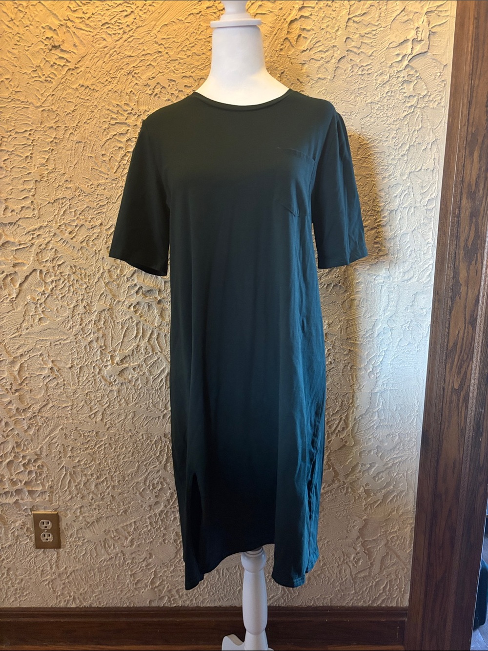 Pink Martini Dark Green Short Sleeve Midi Dress